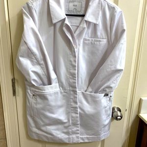 Figs Women’s short white coat